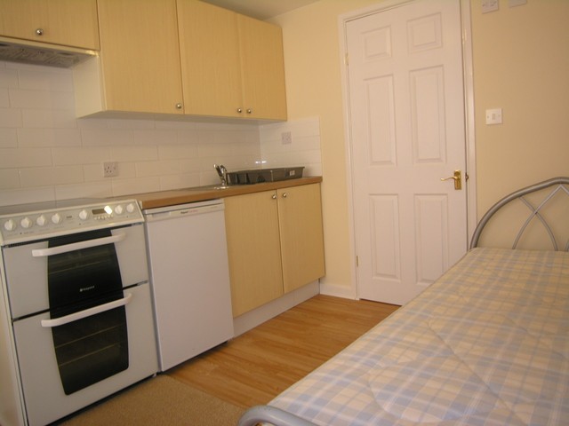  Image of Studio to rent at Bournemouth, BH9 3DT