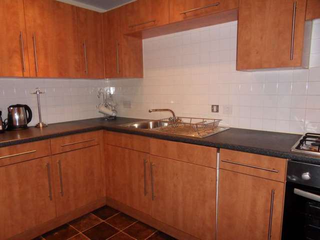  Image of 2 Bedroom Flat to rent at Brabloch Park  Paisley, PA3 4QD
