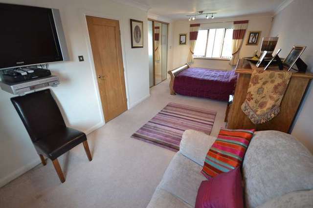 Image of 3 Bedroom Detached for sale at Wrenthorpe Wakefield West Yorkshire, WF2 0QH