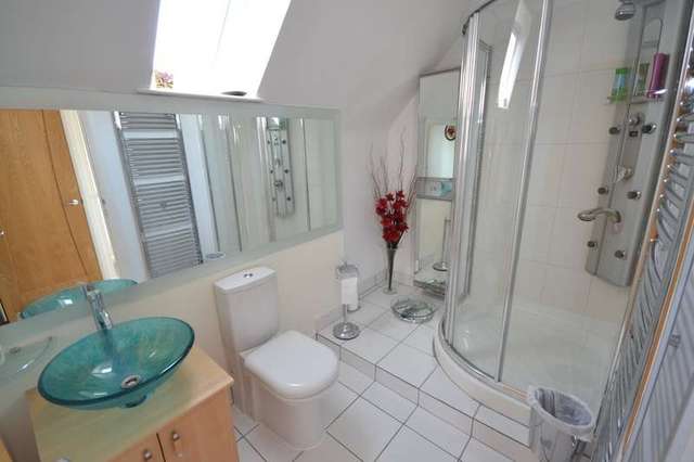  Image of 3 Bedroom Detached for sale at Wrenthorpe Wakefield West Yorkshire, WF2 0QH