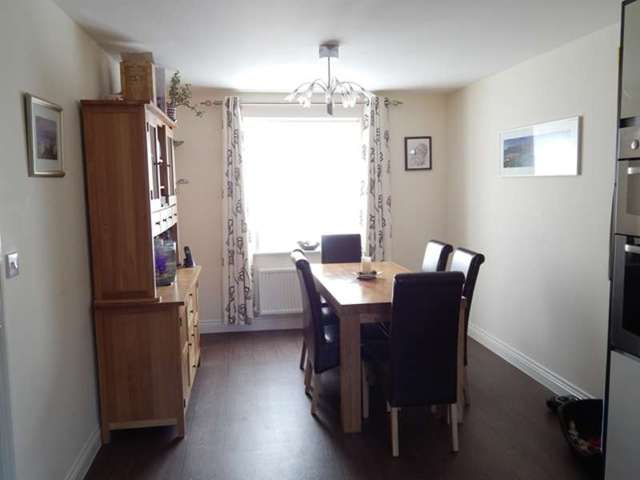  Image of 4 Bedroom Detached for sale at Bramley Close  Wellington, TA21 9AE