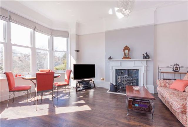  Image of 6 Bedroom Semi-Detached for sale at Hollington, TN37 6HU