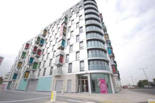  Image of 2 Bedroom Property to rent at Chatham Street Reading Reading, RG1 7LF