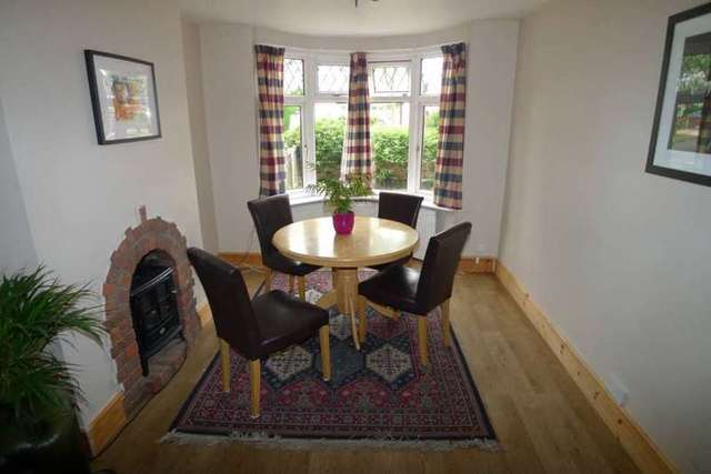  Image of 4 Bedroom Semi-Detached for sale at Chaucer Road  Sidcup, DA15 9AP