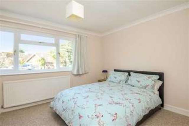  Image of 4 Bedroom Property for sale at Draycott Road Chiseldon Chiseldon, SN4 0LT