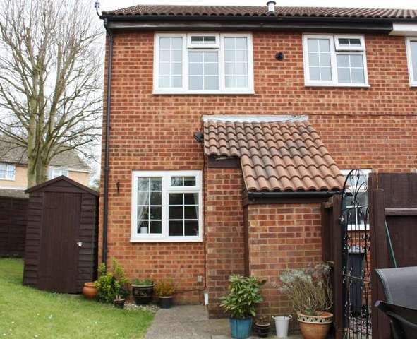  Image of 1 Bedroom Terraced to rent at Stevenage Aston End, SG2 0NG