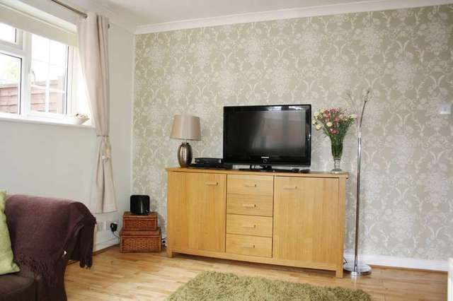  Image of 1 Bedroom Terraced to rent at Stevenage Aston End, SG2 0NG