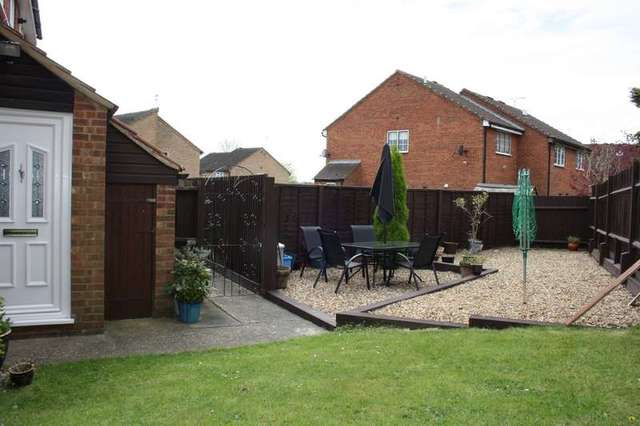  Image of 1 Bedroom Terraced to rent at Stevenage Aston End, SG2 0NG