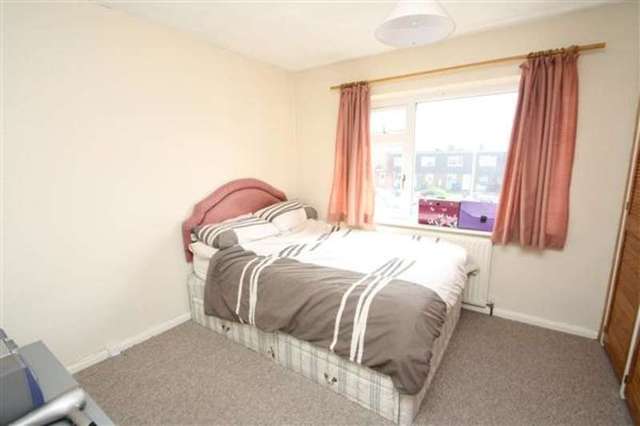  Image of 2 Bedroom Terraced for sale at Durrington, BN13 1HD