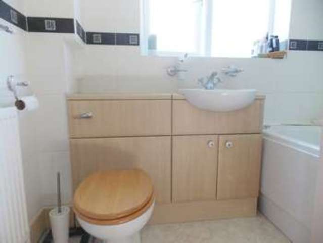 Image of 3 Bedroom Detached for sale at Coppice Close  Droitwich, WR9 9JD