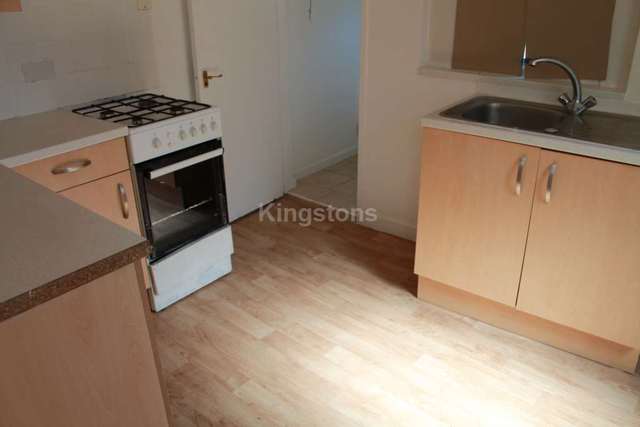  Image of 1 Bedroom Detached to rent at Corporation Road Grangetown Cardiff, CF11 7AN