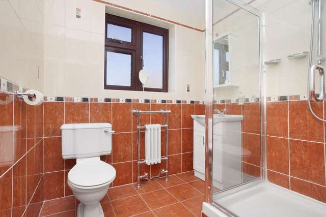  Image of 3 Bedroom Detached to rent at Corporation Street Stratford London, E15 3DY