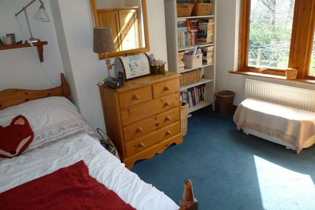  Image of 4 Bedroom Semi-Detached for sale at Pontypool, NP4 6AT