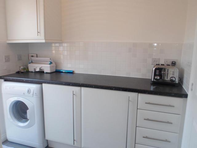  Image of 4 Bedroom Detached for sale at Swindon, SN25 1AH