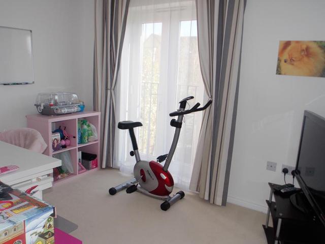  Image of 4 Bedroom Detached for sale at Swindon, SN25 1AH