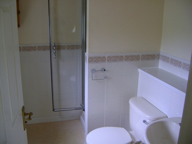  Image of 2 Bedroom Flat to rent at Paisley Renfrewshire Renfrewshire, PA3 4BQ
