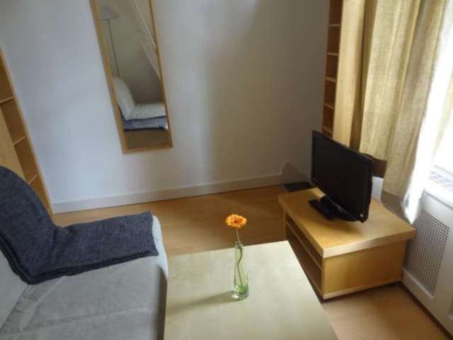  Image of Flat to rent at Fairholme Road  London, W14 9JZ