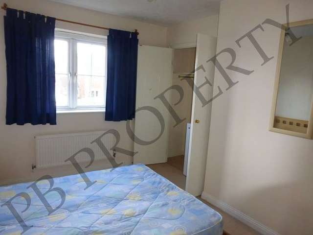  Image of 2 Bedroom Terraced to rent at Ffordd Melyn Mair  Llansamlet, SA7 9WS