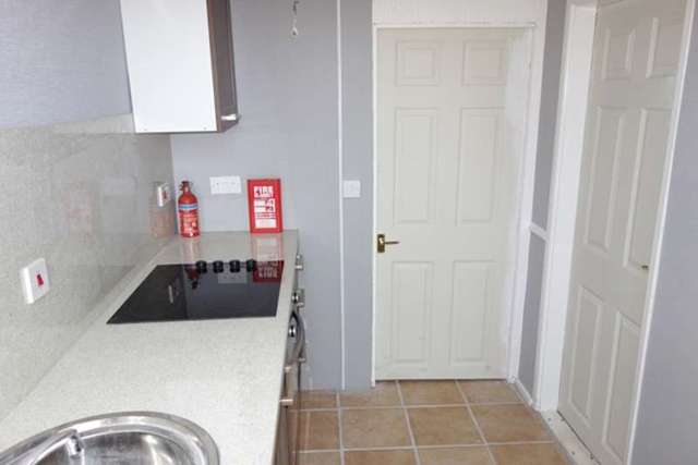  Image of 1 Bedroom Studio to rent at Rose Terrace Ashton on Ribble Preston, PR2 1EB