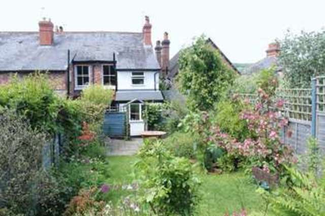  Image of 2 Bedroom Terraced to rent at Furlong Road Westcott Dorking, RH4 3QL