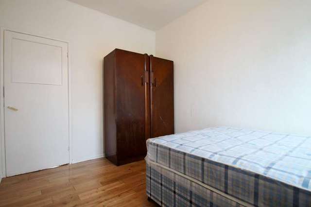  Image of House Share to rent at Diss Street  London, E2 7QY