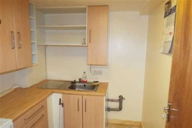  Image of 2 Bedroom Property to rent at Ramsgate, CT11 9AS
