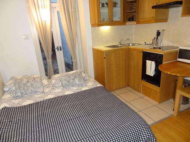  Image of Flat to rent at Gloucester Street Pimlico London, SW1V 2DB