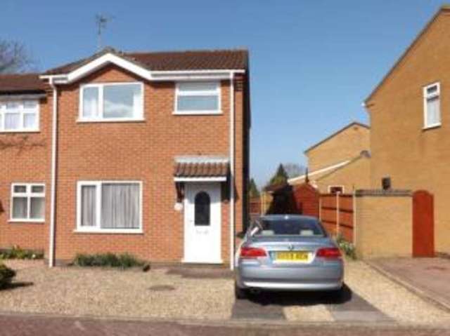  Image of 3 Bedroom Semi-Detached for sale at Glen Parva Leicester Glen Parva, LE2 9UG