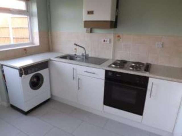  Image of 3 Bedroom Semi-Detached for sale at Glen Parva Leicester Glen Parva, LE2 9UG