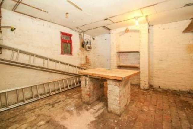  Image of 2 Bedroom End of Terrace for sale at ALTRINCHAM, WA15 9HL