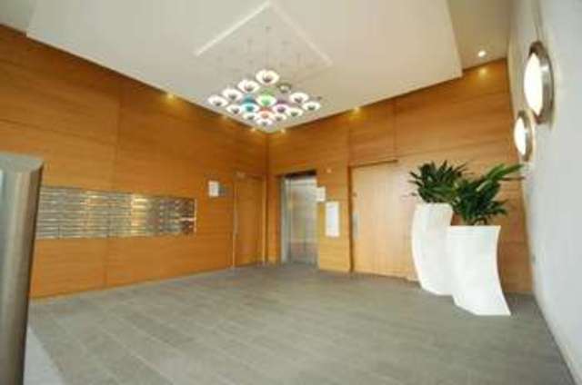  Image of 1 Bedroom Property to rent at Hermitage Chatham Place Reading Reading, RG1 7LF