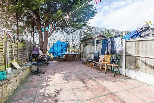  Image of 3 Bedroom End of Terrace for sale at London, E16 4NN