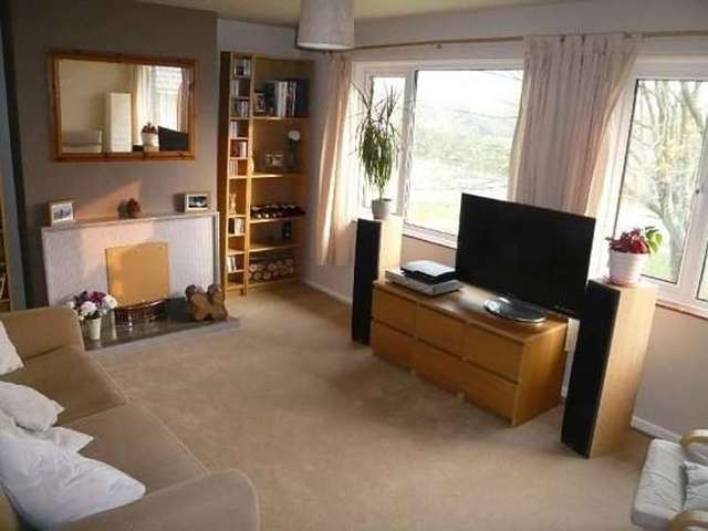  Image of 2 Bedroom Flat to rent at Chandler