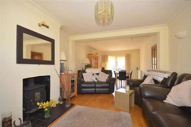  Image of 3 Bedroom Detached for sale at Reigate Surrey Reigate, RH2 8ER
