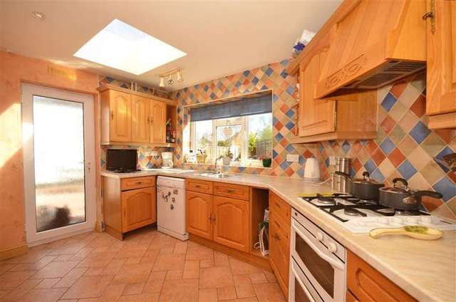  Image of 3 Bedroom Detached for sale at Reigate Surrey Reigate, RH2 8ER
