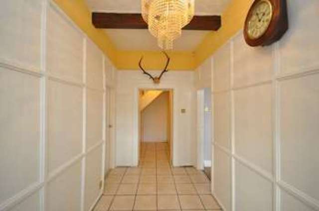  Image of 4 Bedroom Detached to rent at Horbury Road  Wakefield, WF2 8RE
