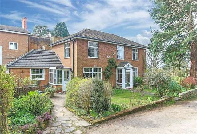  Image of 4 Bedroom Detached for sale at Finstall Park Walnut Lane Bromsgrove, B60 3BU