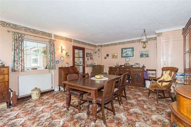  Image of 4 Bedroom Detached for sale at Finstall Park Walnut Lane Bromsgrove, B60 3BU