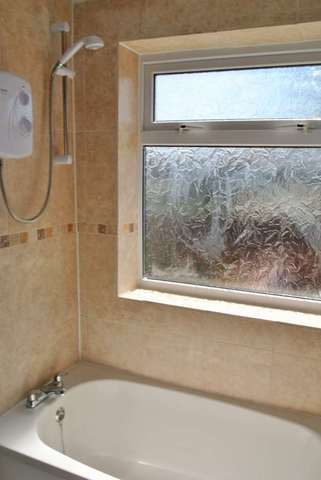  Image of 2 Bedroom Detached to rent at Ivy Avenue  Blackpool, FY4 3QG