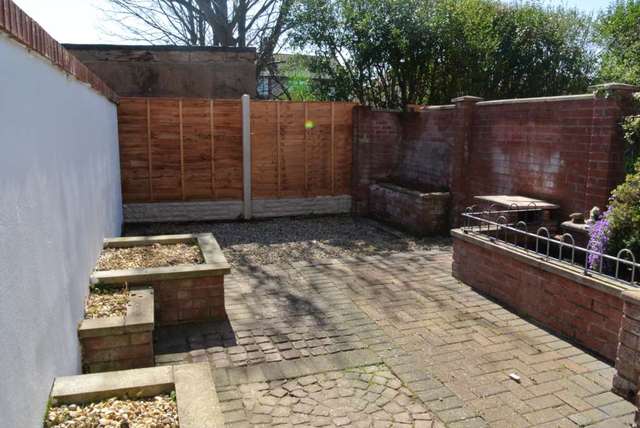  Image of 2 Bedroom Detached to rent at Ivy Avenue  Blackpool, FY4 3QG