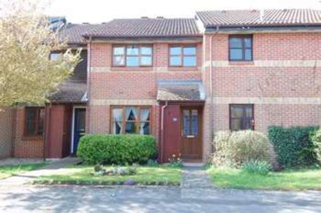  Image of 3 Bedroom Terraced for sale at The Ridings  Kidlington, OX5 1UA