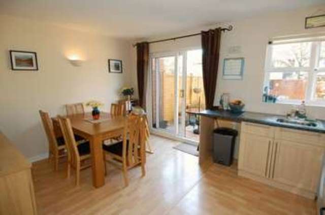  Image of 3 Bedroom Terraced for sale at The Ridings  Kidlington, OX5 1UA