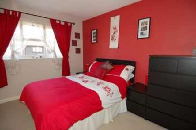  Image of 3 Bedroom Terraced for sale at The Ridings  Kidlington, OX5 1UA