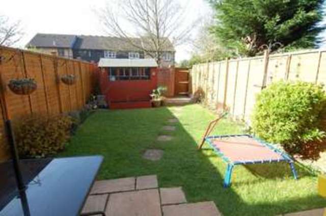 Image of 3 Bedroom Terraced for sale at The Ridings  Kidlington, OX5 1UA