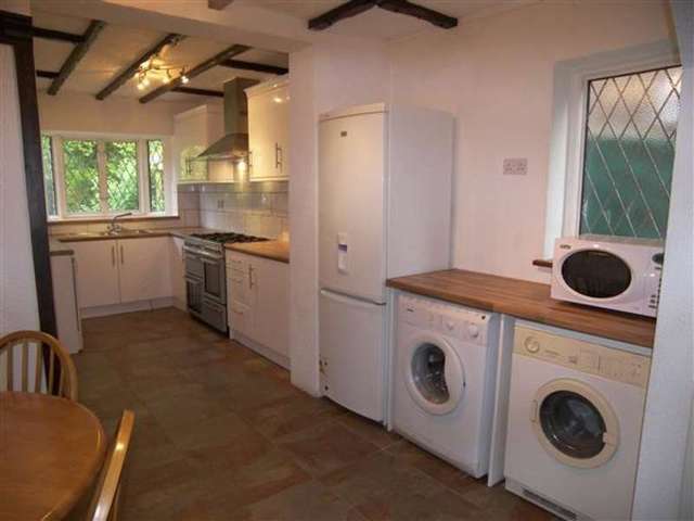  Image of 3 Bedroom Detached to rent at Harrow on the Hill, HA1 3SY