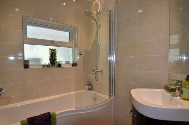  Image of 3 Bedroom Detached for sale at Malvern Road Lickey Birmingham, B45 8EX