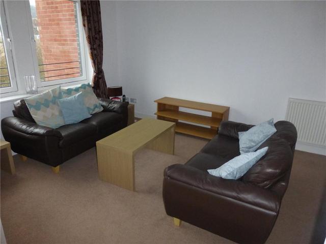  Image of 2 Bedroom Flat to rent at Craiglockhart Edinburgh Edinburgh, EH14 1XS