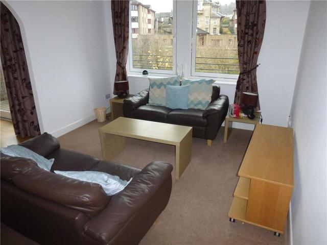  Image of 2 Bedroom Flat to rent at Craiglockhart Edinburgh Edinburgh, EH14 1XS