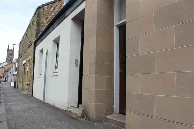  Image of 2 Bedroom Flat to rent at Bathgate West Lothian West Lothian, EH48 1PT