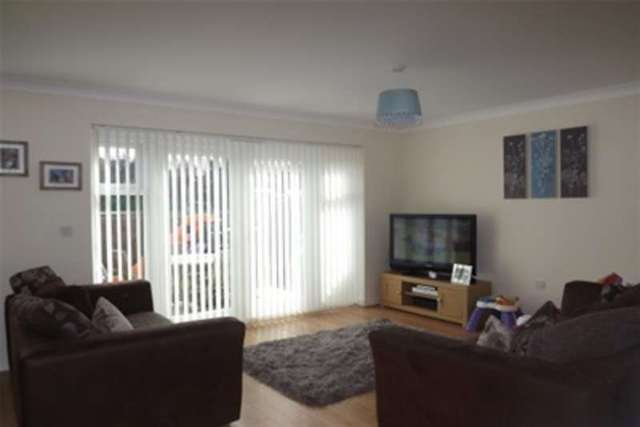  Image of 3 Bedroom Semi-Detached to rent at Liverpool, L9 3DG